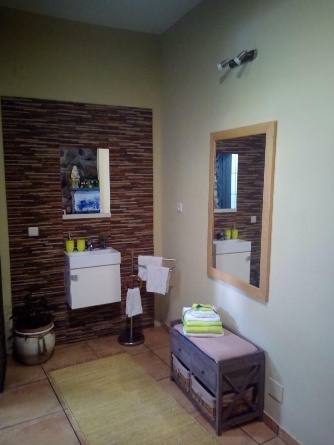 Casa Da Adega Lägenhet Machico  Exteriör bild